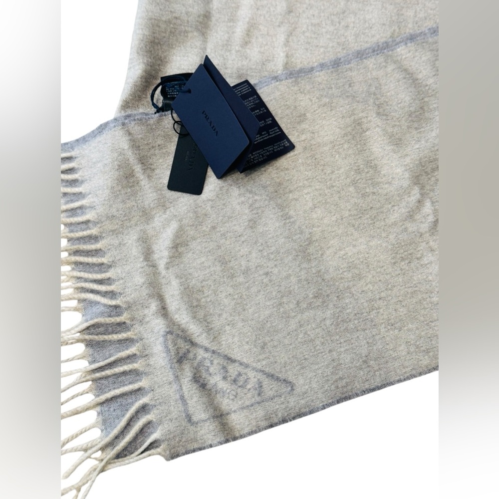 PRADA***100% Cashmere Nude and Gray and Reversible Scarf w/ Fringe***$1820 - Picture 3 of 9